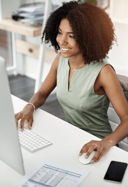 A women studying to become a Certified Public Accountants (CPA) in Florida.